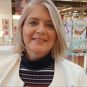 Meet your Posher, Dawn